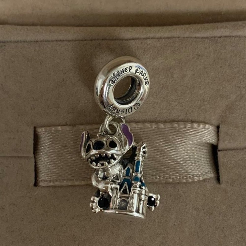 Pandora Disney Park Stitch & Castle Dangle Charm